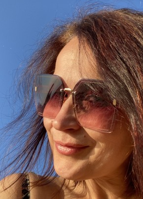Nadezhda, 47, Russia, Saint Petersburg