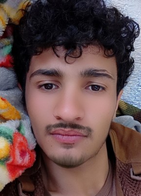 مجهول из اَلدَّوْحَة 18 лет