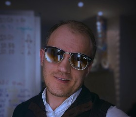 Михаил, 39, Odense