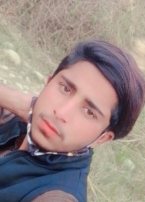 Yasir khan, 18, Pakistan, Islamabad