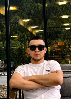Joma Musanov из Каракола 23 года