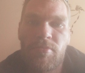 Romain, 23, Bastia