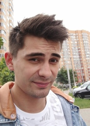 Артем, 26, Россия, Жуковский