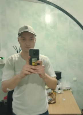 Роман из Барнаула 34 года