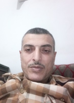محمد حسنى, 47, جمهورية مصر العربية, كفر الدوار