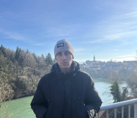 Andrey, 39, Novo Mesto