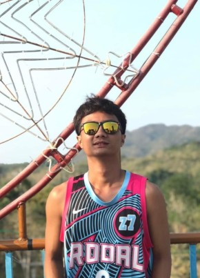 adrian, 19, Philippines, Manila