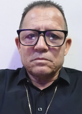 Antônio из Betim 56 лет