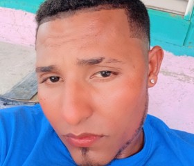 Un poeta, 32, Puerto Rico