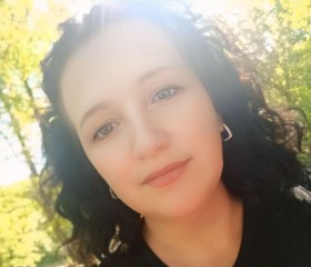 Sveta, 46, Wurselen