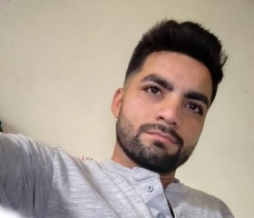 Elian, 27, Chacarita