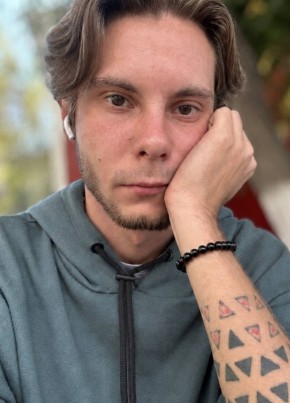 Паша из Қарағанды 24 года