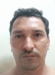 Alejo, 35, Bogota