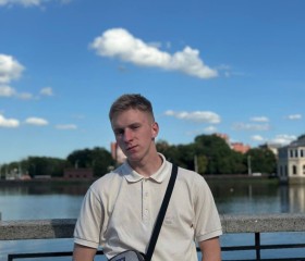 Максим, 22 года, Калининград