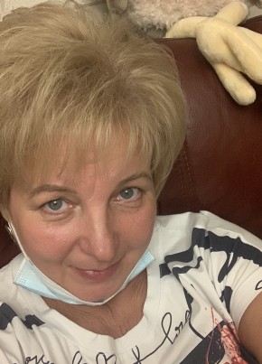 Елена, 61, Россия, Москва
