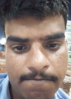 Subhasiskar, 21, India, Phulabāni