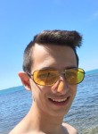 Евгений, 19 лет
