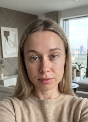 Юля из Омска 32 года