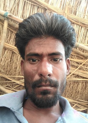 Lalman Raj poot, 30, India, Manjhanpur