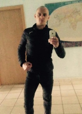 Артем, 35, Россия, Химки