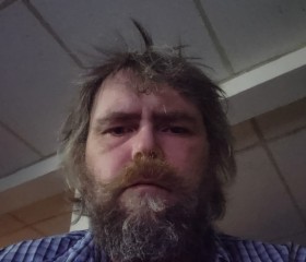 John, 20, New Glasgow
