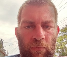 George Walker, 42 года, State College