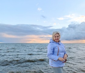 Elena, 50 лет, Санкт-Петербург