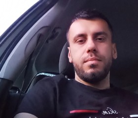 Emanuel, 28, Shkoder