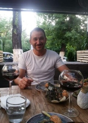 Борис, 46, Република България, Пловдив