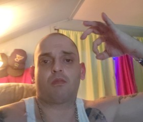 Mikyjames, 19, Jonquiere