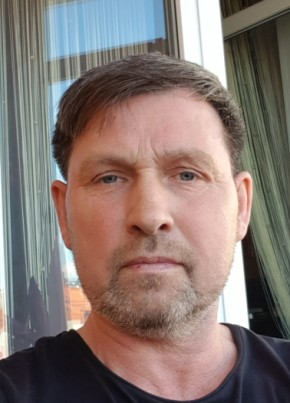 Иван из Югорска 56 лет