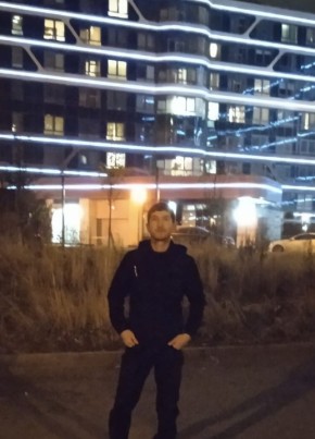 Тохир, 21, Россия, Москва