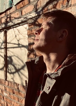 Matthew из Лермонтова 34 года