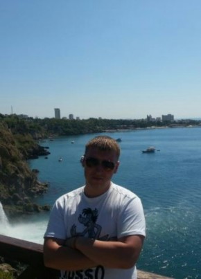 Кирилл, 42, Россия, Москва
