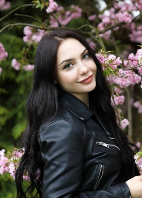 Кристина, 27, Россия, Рудня (Волгоградская обл.)