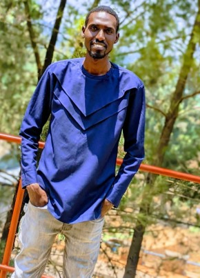 Bienve, 27, Republika y’u Rwanda, Kigali