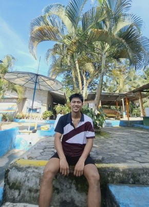 Joseph из Lungsod ng Bislig 18 лет