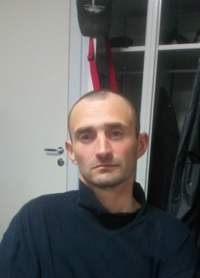 Максим из Мончегорска 39 лет