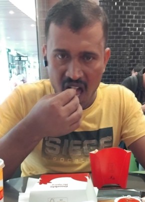 Bongshi kumar Pa, 18, Singapore, Singapore