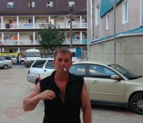 Роман, 47 лет, Курган