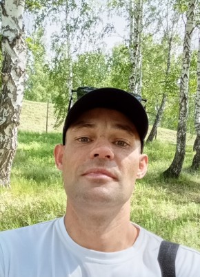 Сергей из Омска 37 лет