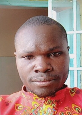 Elias, 26, Kenya, Nairobi