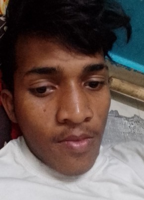 Rakesh Kumar, 22, India, Quthbullapur