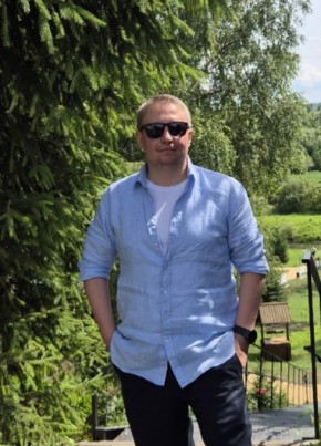 Александр 39 лет