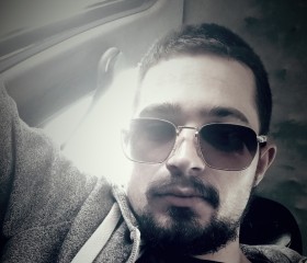 Landi, 21, Vlore