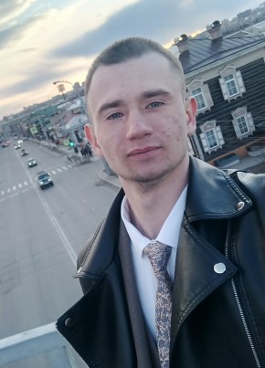 Егор 19 лет