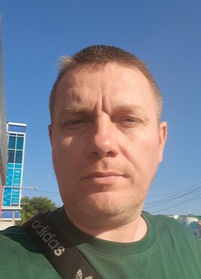 Толик из Краснодара 46 лет