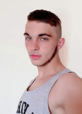 Marius, 25, Romania, Pietroşani