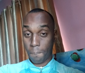 Alvinio, 30, Port Louis