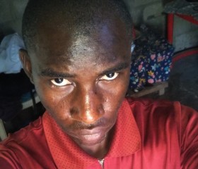 Elisa asmi Valig, 20, Nacala